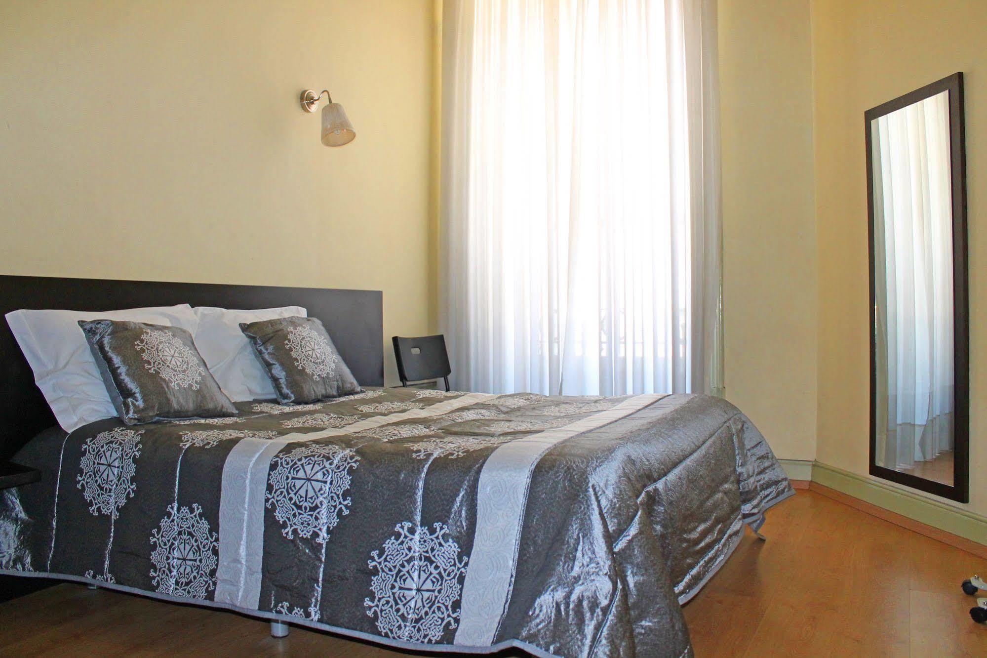 Lunar Guest House OOporto Exterior foto